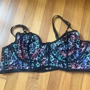 Torrid Black Underwire Bra with Wide Straps and Floral Print